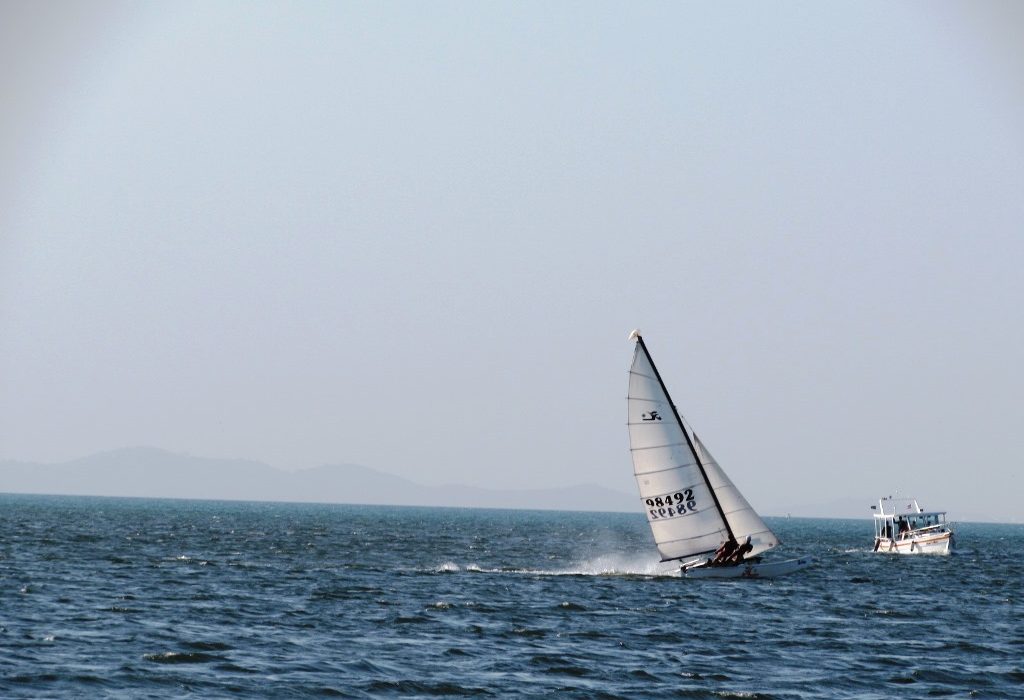 Passeio de barco entre Ribeira e Plataforma