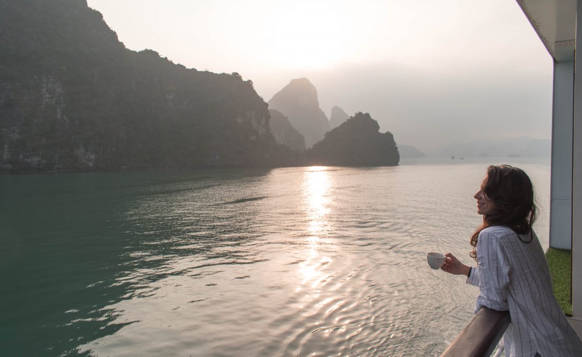 Mon Chéri Cruise em Ha Long Bay